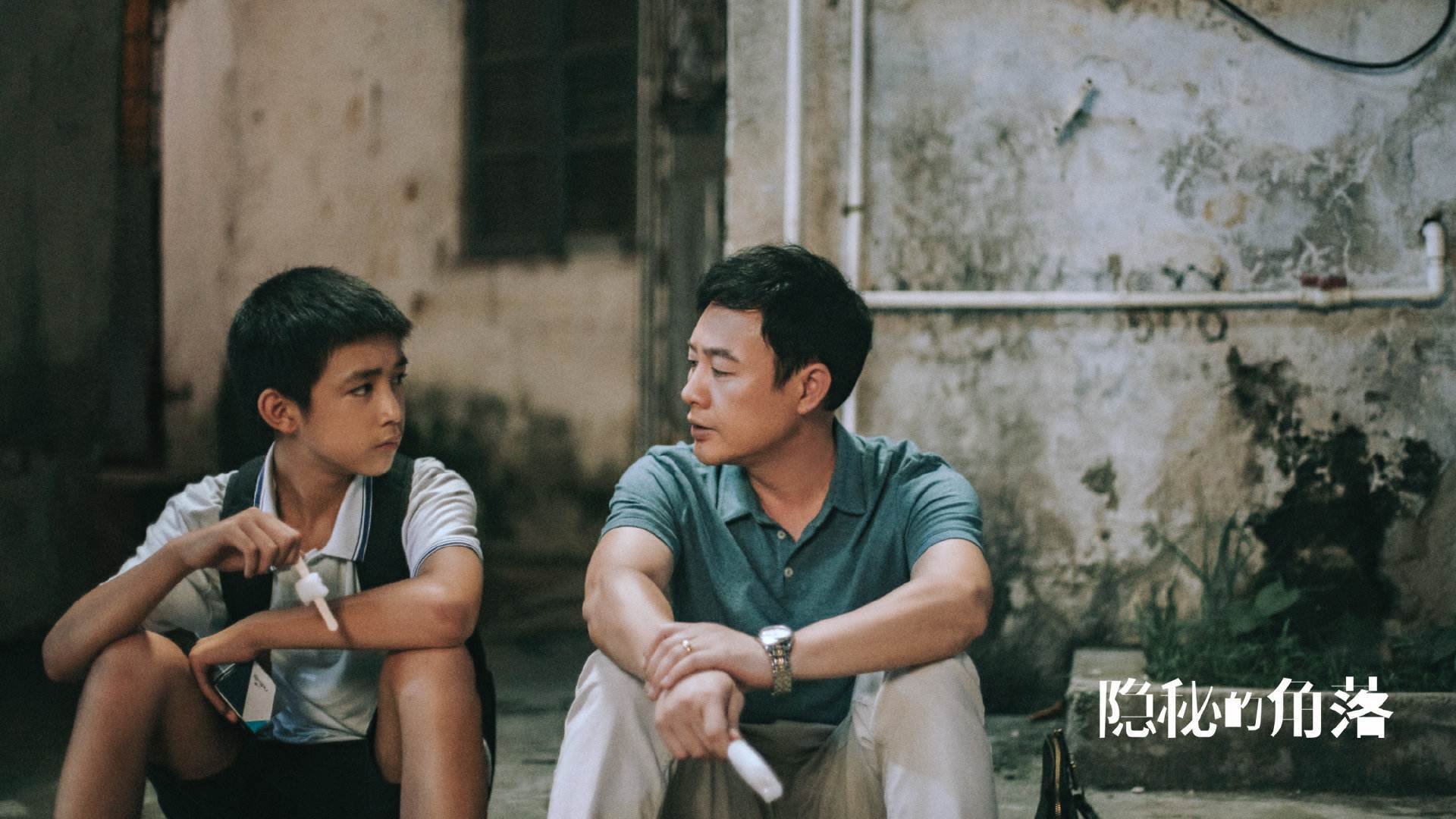 爱游戏中国官方网站平台-赛季过半球队整体表现起伏不定主力伤病成隐忧，季后赛半场休息时间