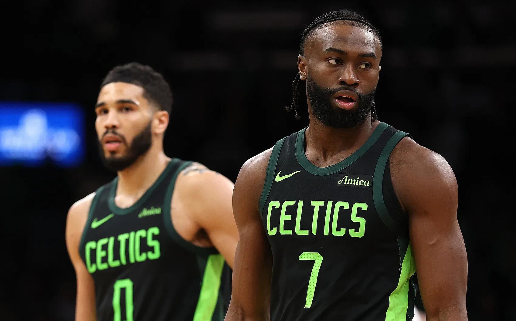 爱游戏体育：NBA联盟公布新赛季最佳球队战绩预测：掘金紧随凯尔特人的简单介绍
